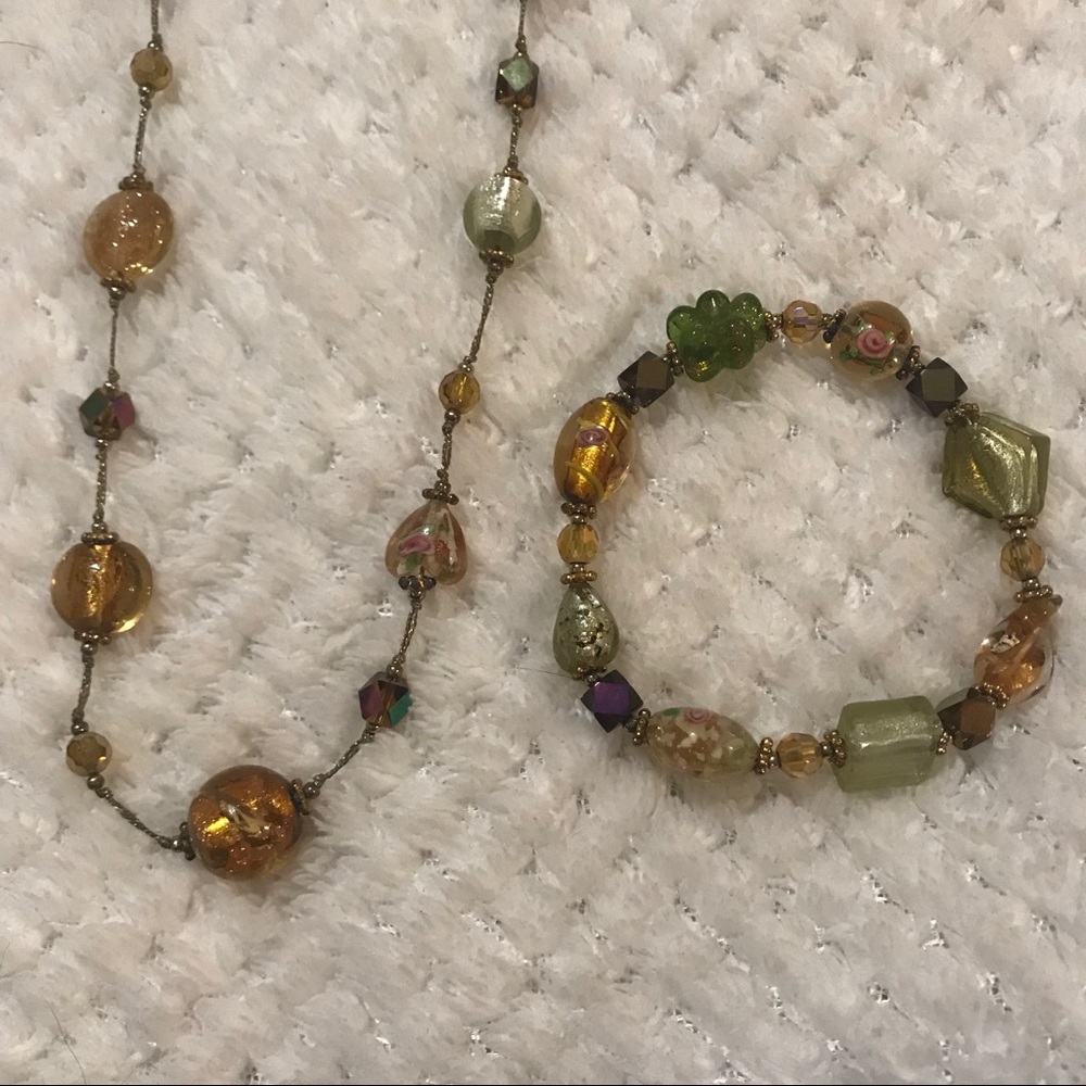 Premier Designs necklace and bracelet